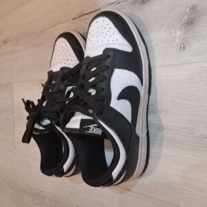Nike Kids Sneakers Black and White